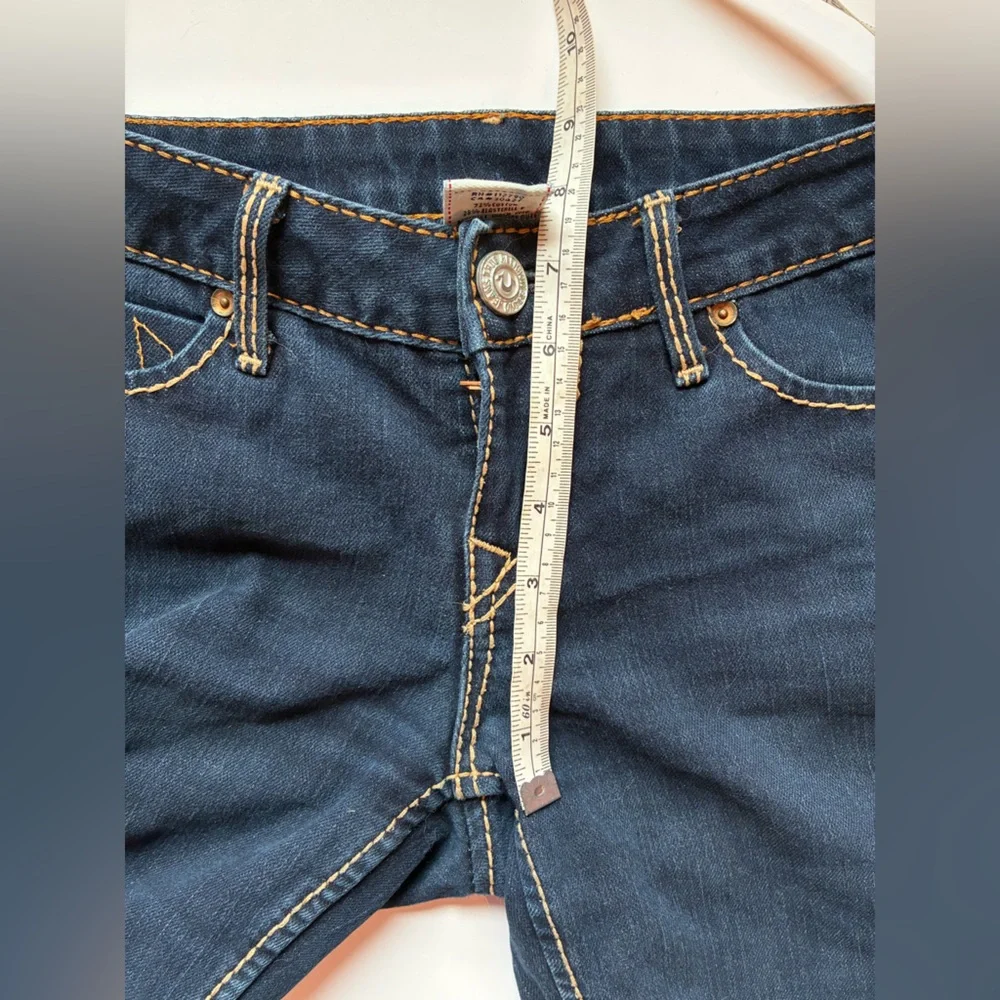 TRUE RELIGION BECCA Mid-Rise Dark Wash Peak Spot Flared Bootcut Jeans - Size 28 - Picture 13 of 15